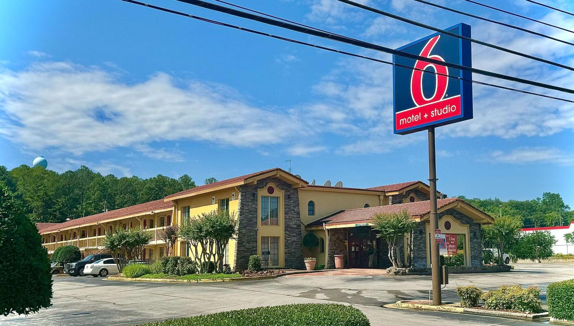 Motel 6 Huntsville Al University Dr. מראה חיצוני תמונה